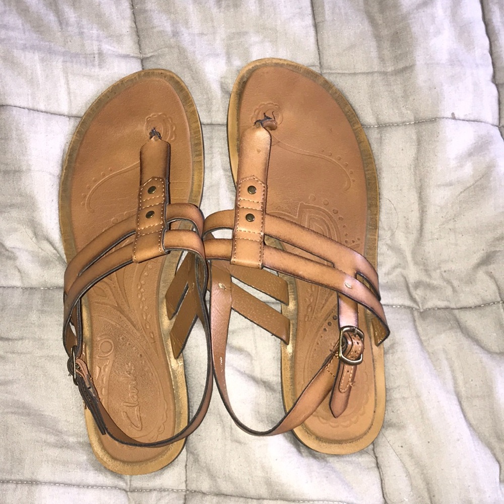 CLARKS SANDALS
